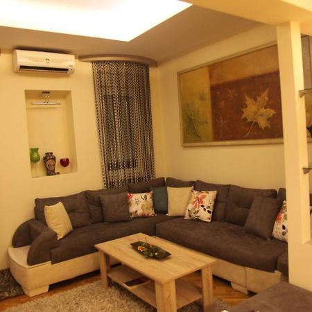 Apartment No 5 พริสตีนา ภายนอก รูปภาพ