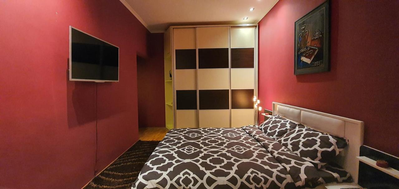 Apartment No 5 พริสตีนา ภายนอก รูปภาพ