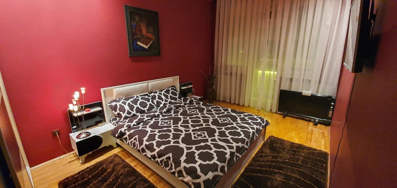 Apartment No 5 พริสตีนา ภายนอก รูปภาพ