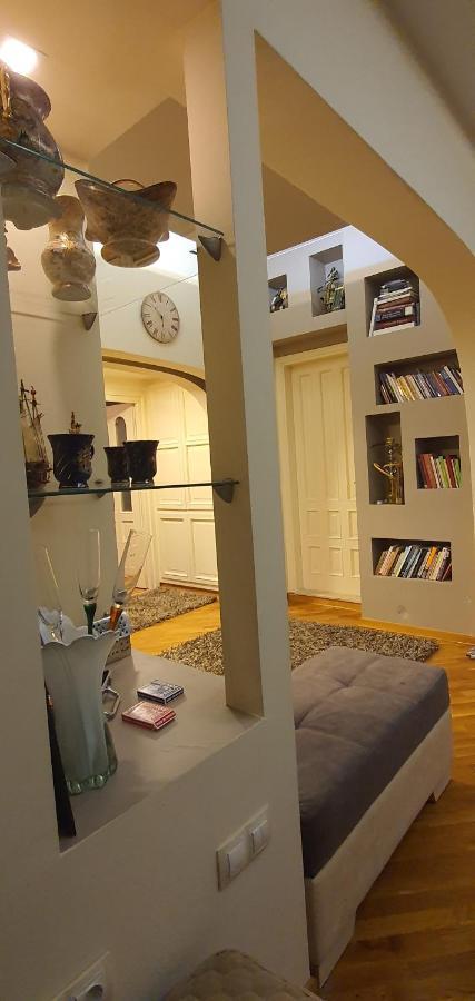 Apartment No 5 พริสตีนา ภายนอก รูปภาพ